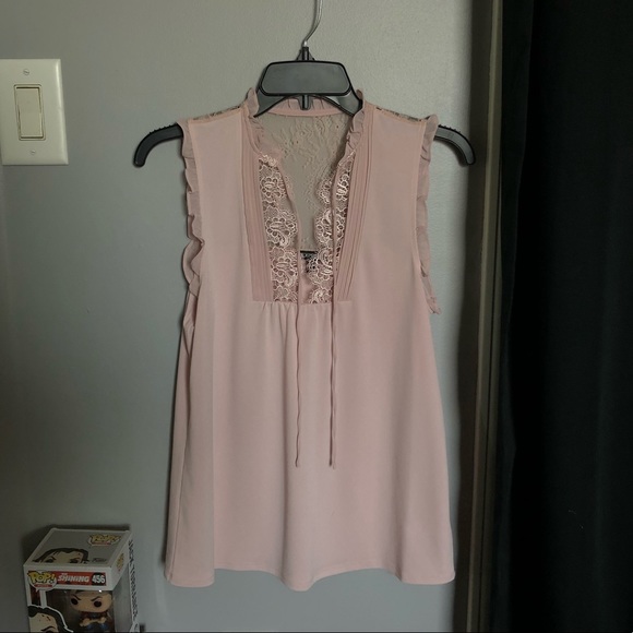 Express Ruffled Tank Top - Picture 2 of 7